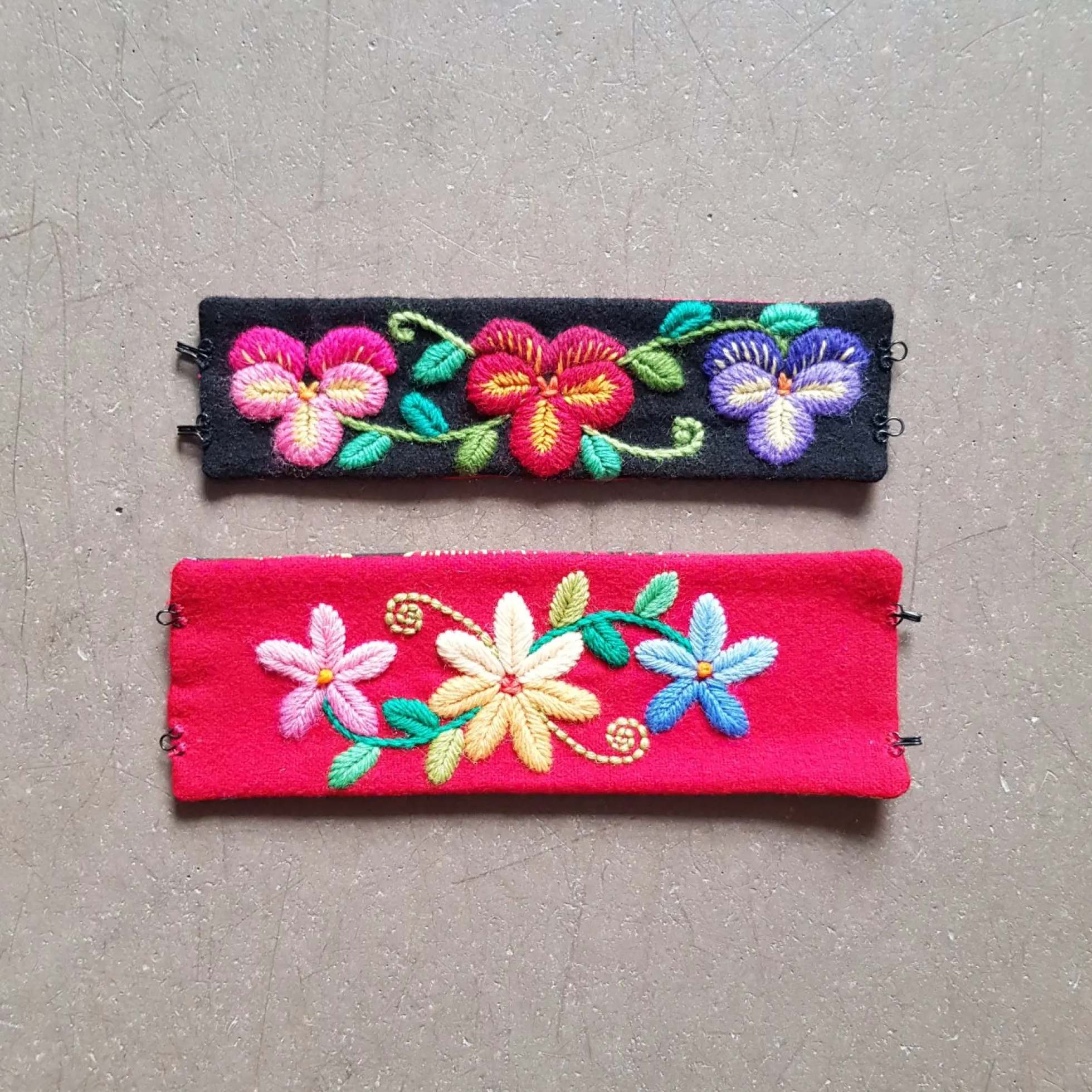Armband, broderikit