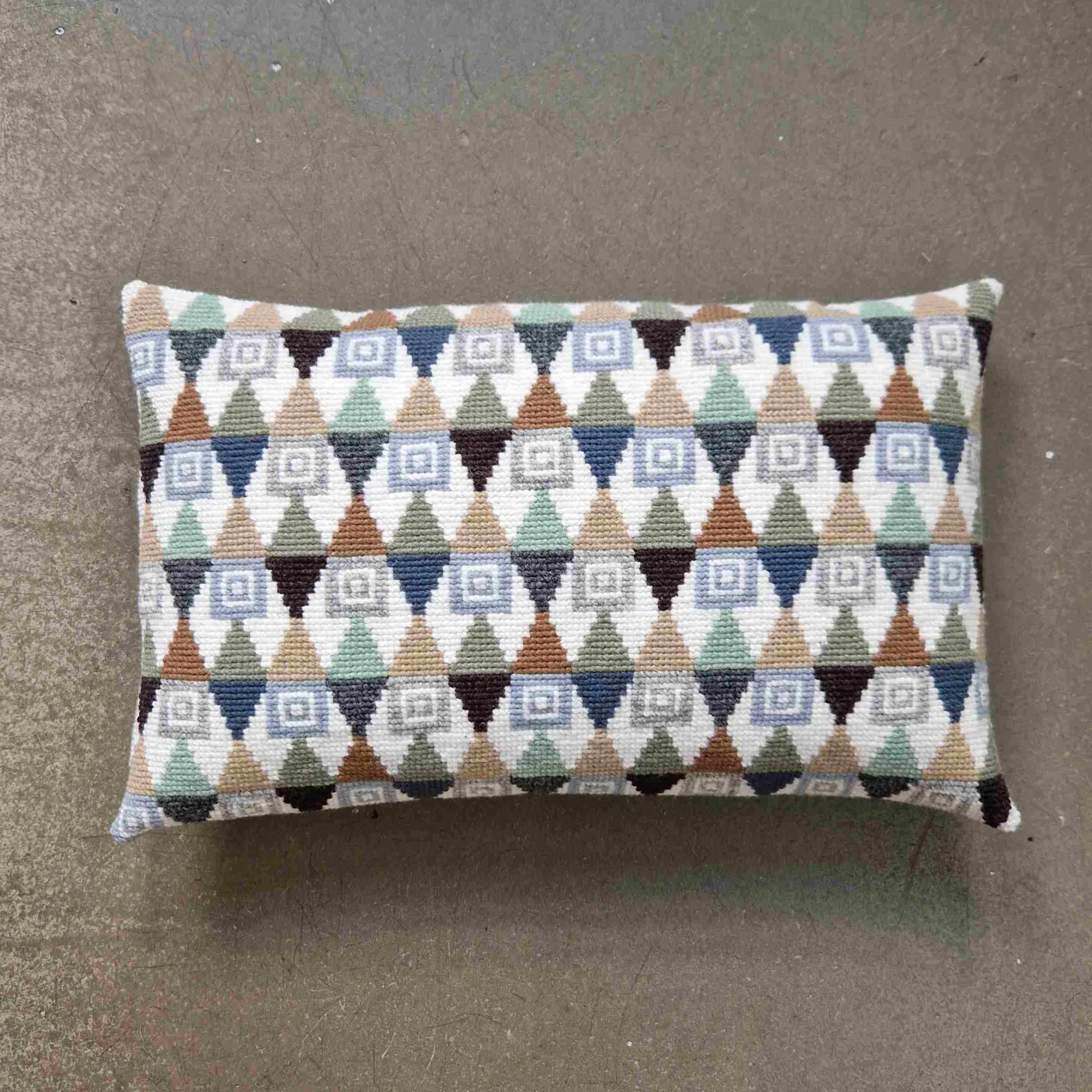 Birgittas Skogsglänta, broderikit