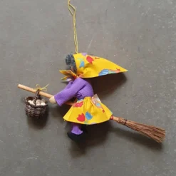 Flygande Påskkärring, lila