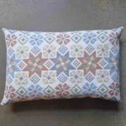 Isabelle, broderikit
