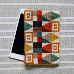 Mariannes Mosaik, broderikit fodral