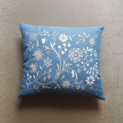 Sommarlov, broderikit