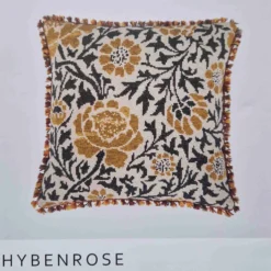 Vresros, broderikit kudde